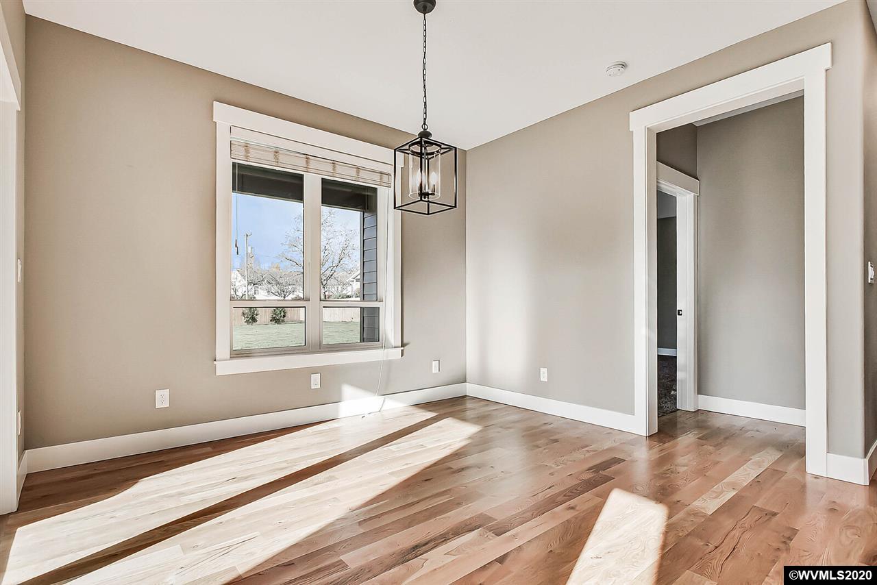 283 Southwest View Street Dallas, OR 97338 - Photo 15 of 42 Gallery Image 15