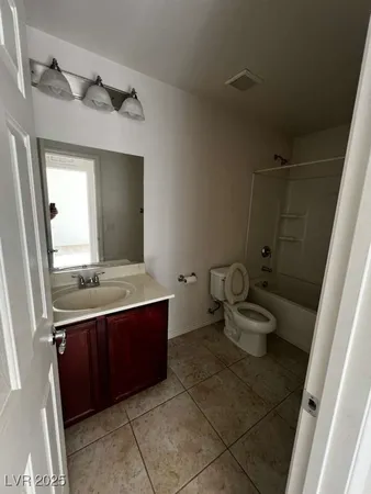 $2,300 | 3141 Baranek Avenue, Henderson, NV 89044