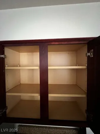 $2,300 | 3141 Baranek Avenue, Henderson, NV 89044