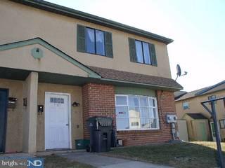1103 Vincent Road Warrington, PA 18976 - Photo 1 of 5 Gallery Image 1