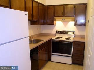 1103 Vincent Road Warrington, PA 18976 - Photo 4 of 5 Gallery Image 4
