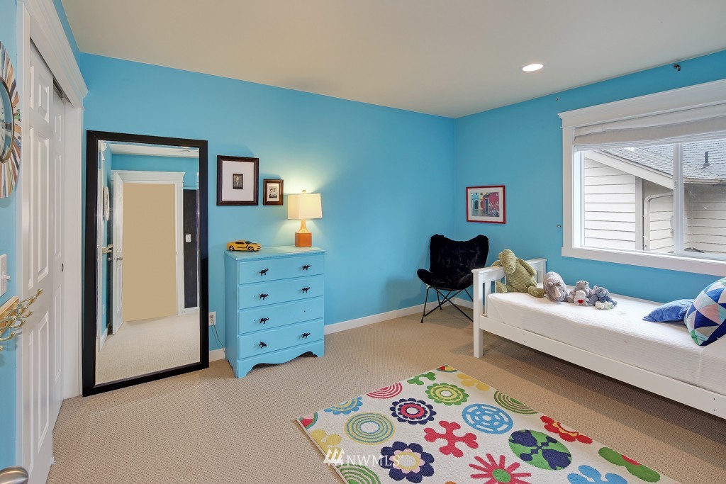 4924 Southwest Forney Street Seattle, WA 98116 - Photo 14 of 24 Gallery Image 14