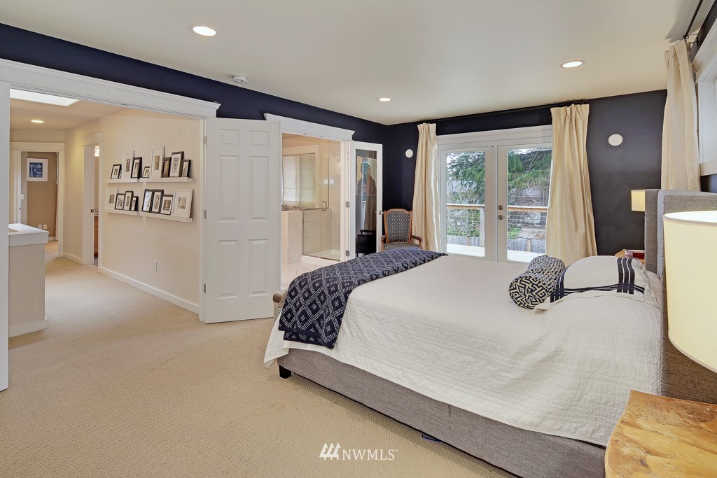 4924 Southwest Forney Street Seattle, WA 98116 - Photo 19 of 24 Gallery Image 19