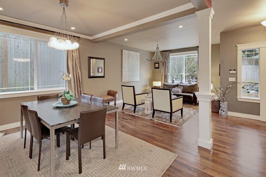 4924 Southwest Forney Street Seattle, WA 98116 - Photo 5 of 24 Gallery Image 5