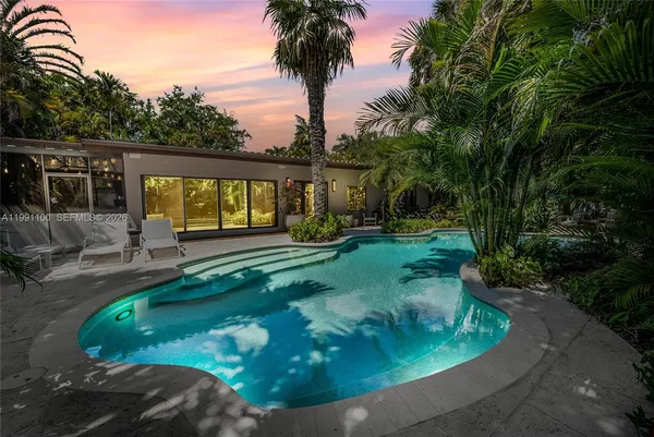 $3,495,000 | 3620 Battersea Road, Miami, FL 33133