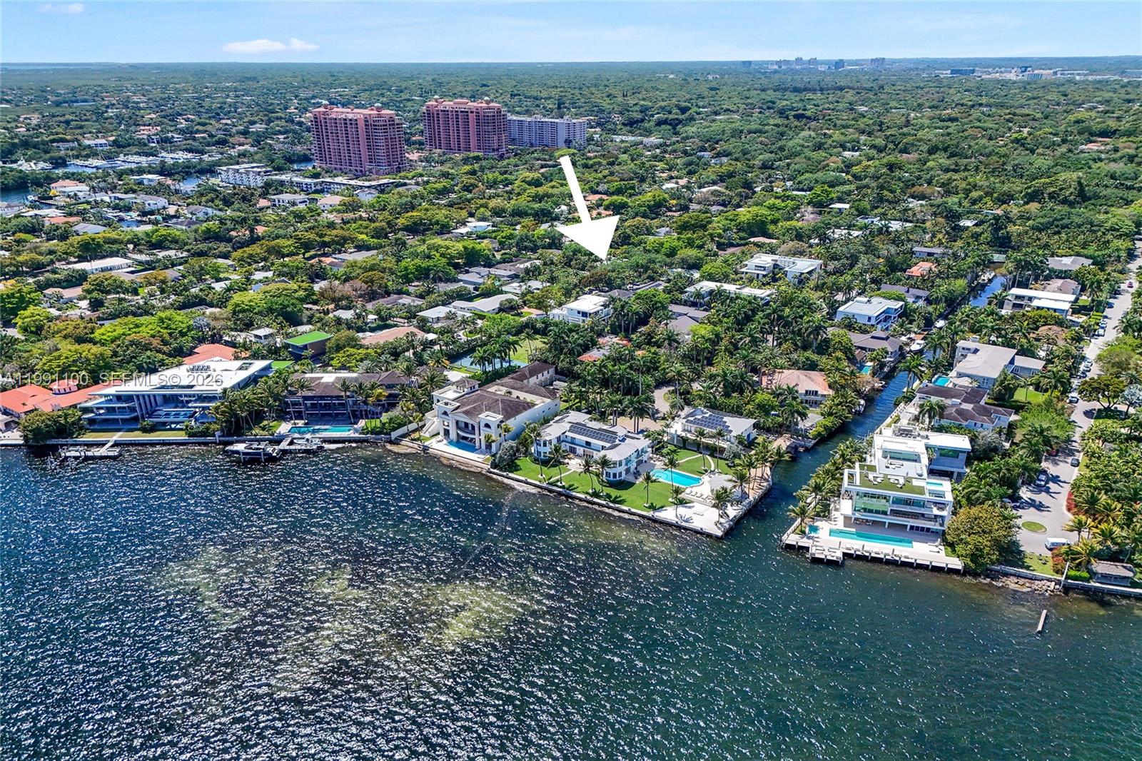 3620 Battersea Road Miami, FL 33133 - Photo 23 of 25