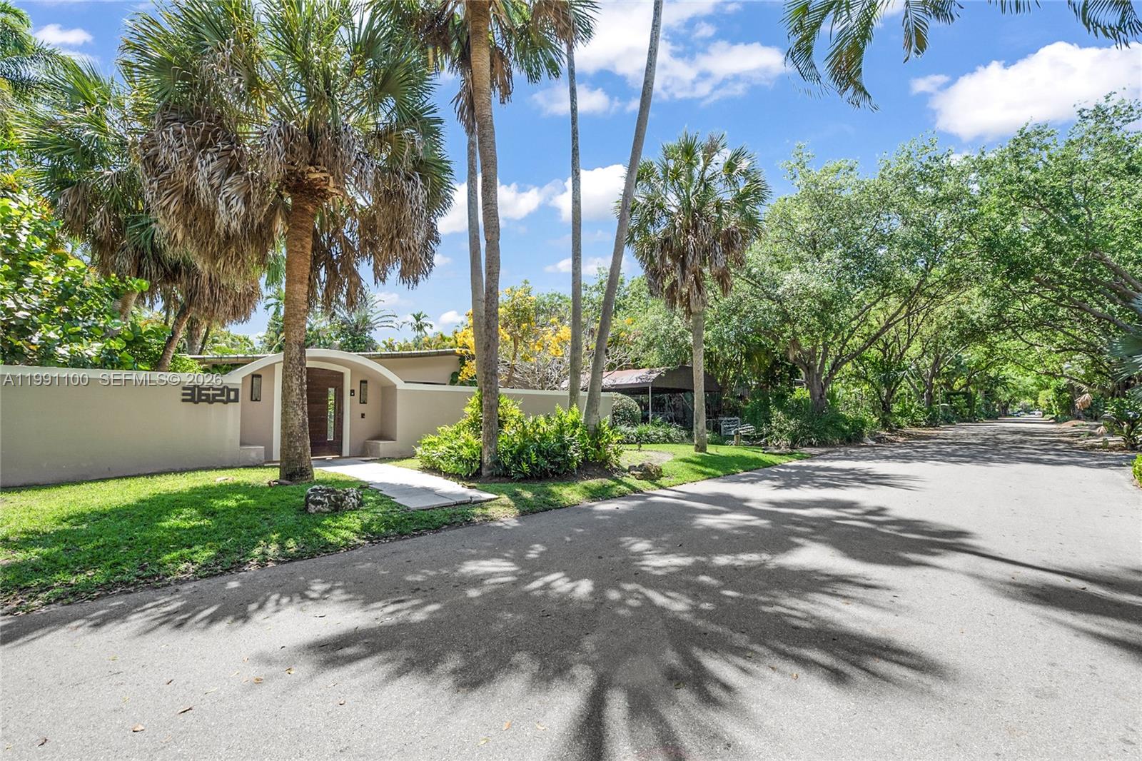 3620 Battersea Road Miami, FL 33133 - Photo 25 of 25