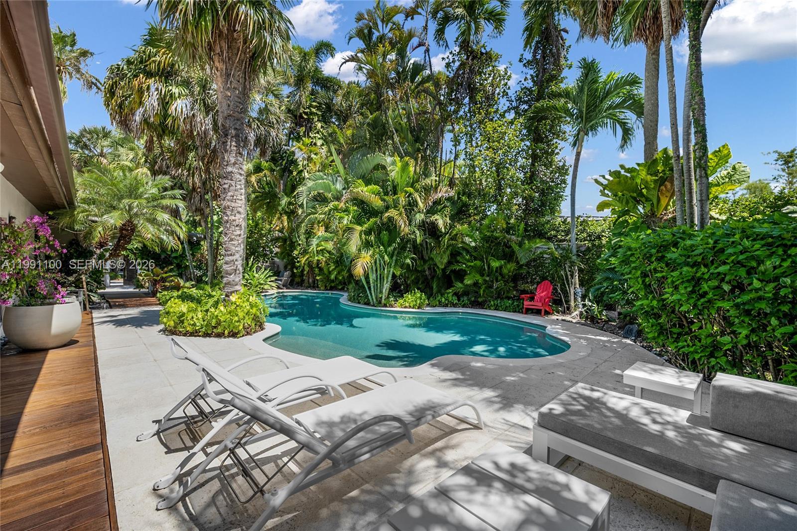 3620 Battersea Road Miami, FL 33133 - Photo 5 of 25