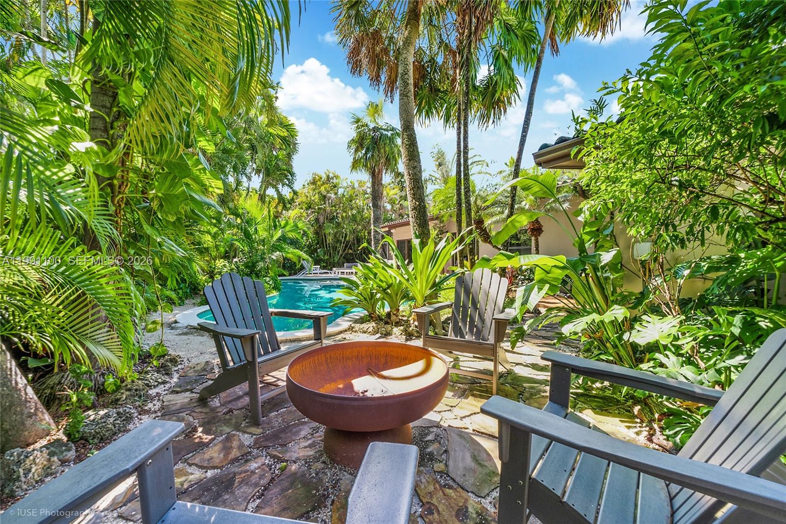 3620 Battersea Road Miami, FL 33133 - Photo 6 of 25