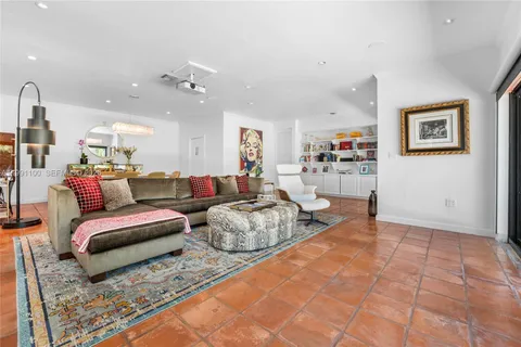 $3,495,000 | 3620 Battersea Road, Miami, FL 33133