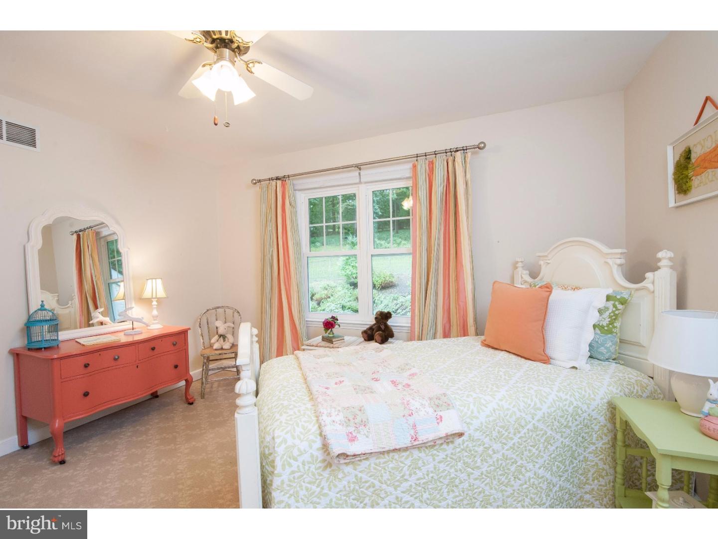 208 Ravenscliff Road Wayne, PA 19087 - Photo 15 of 25 Bedroom 3