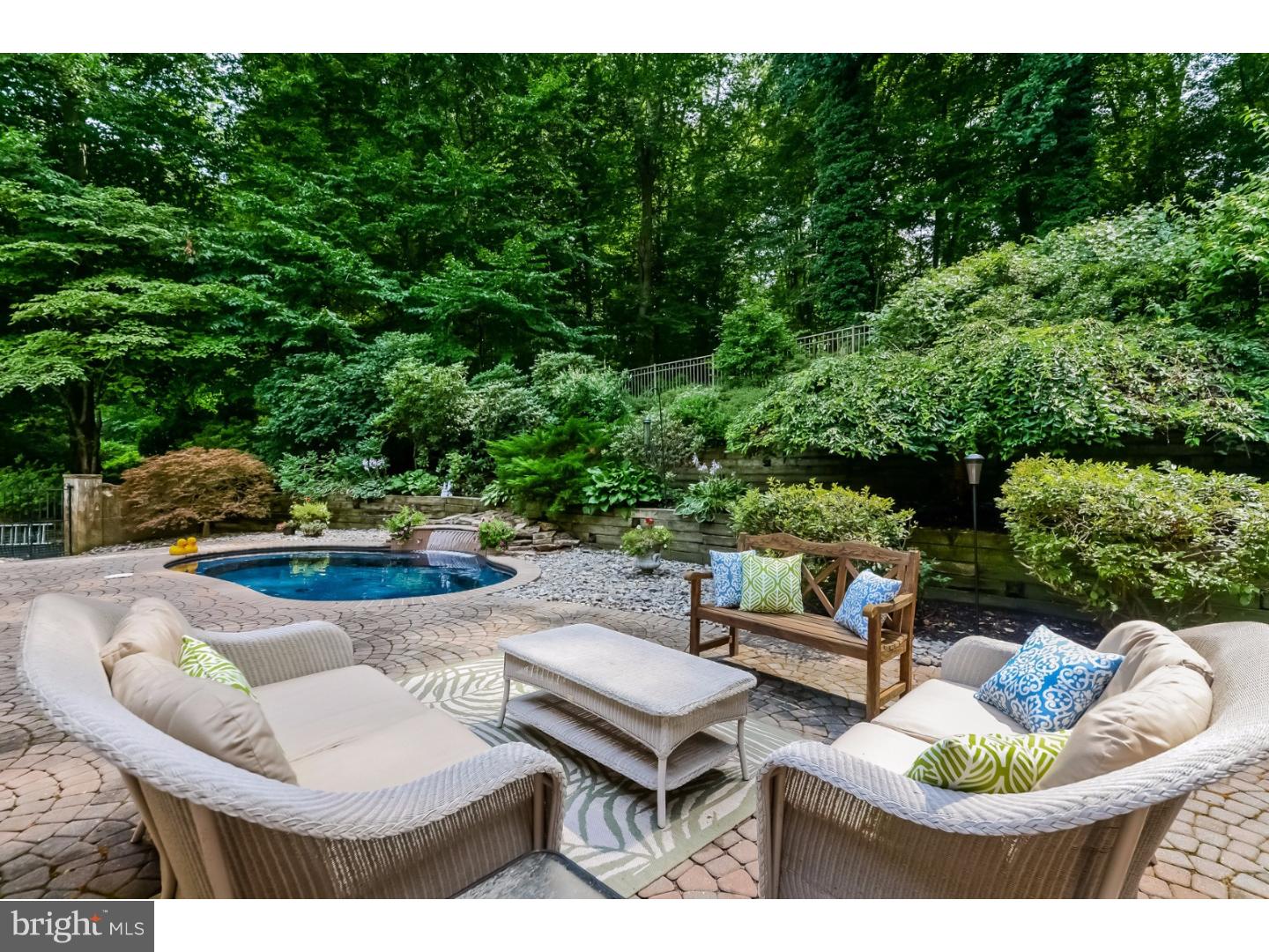 208 Ravenscliff Road Wayne, PA 19087 - Photo 21 of 25 Patio