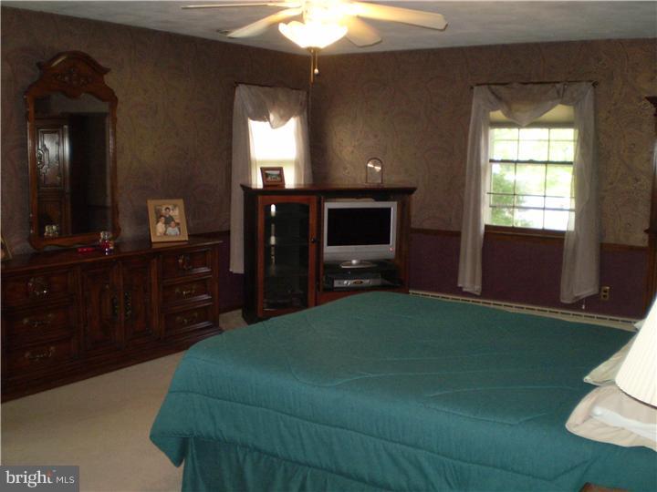270 Old York Road Hamilton, NJ 08620 - Photo 9 of 9 Gallery Image 9