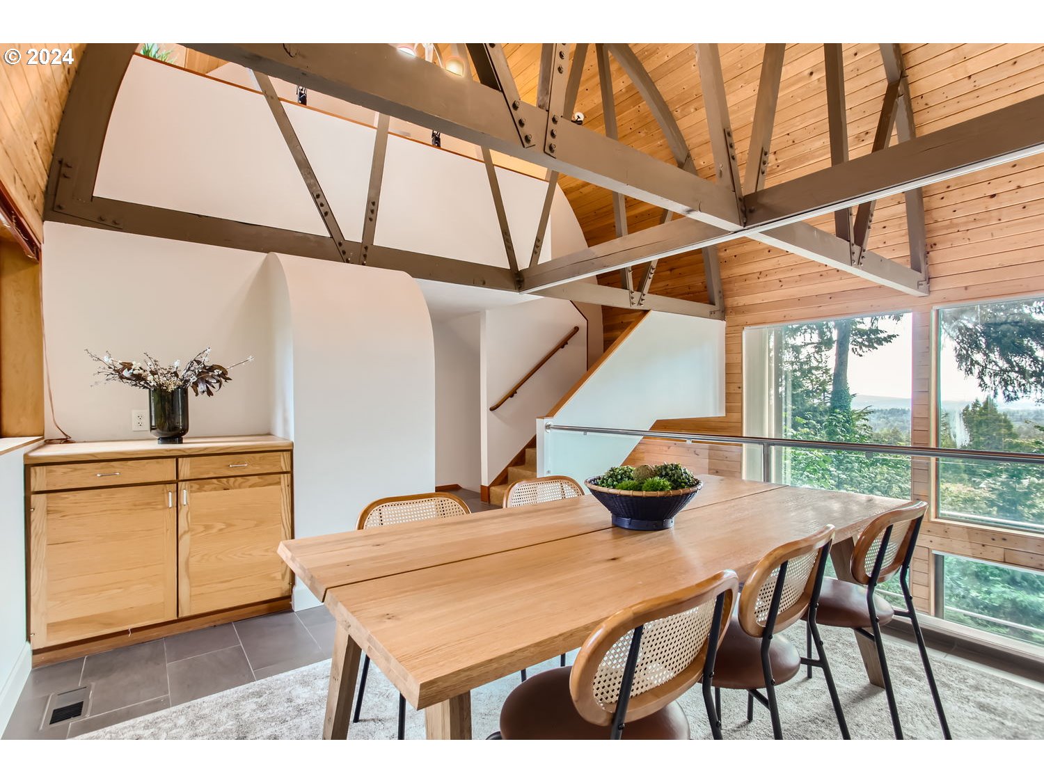 3831 Southwest Dosch Road Portland, OR 97239 - Photo 12 of 29 a kitchen view with table and chairs