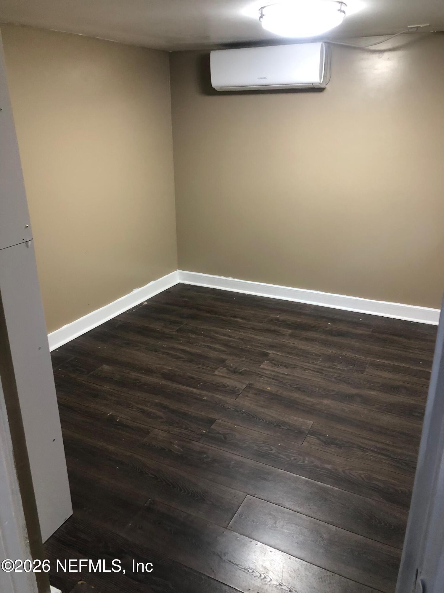 3034 Post Street Jacksonville, FL 32205 - Photo 5 of 21 IMG-20260204-WA0052