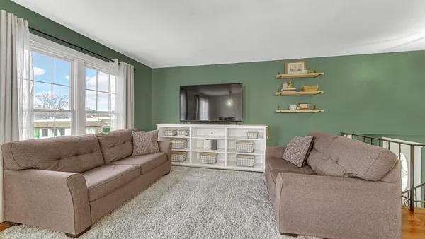 $330,000 | 3202 Sylvania Street, Portage, IN 46368