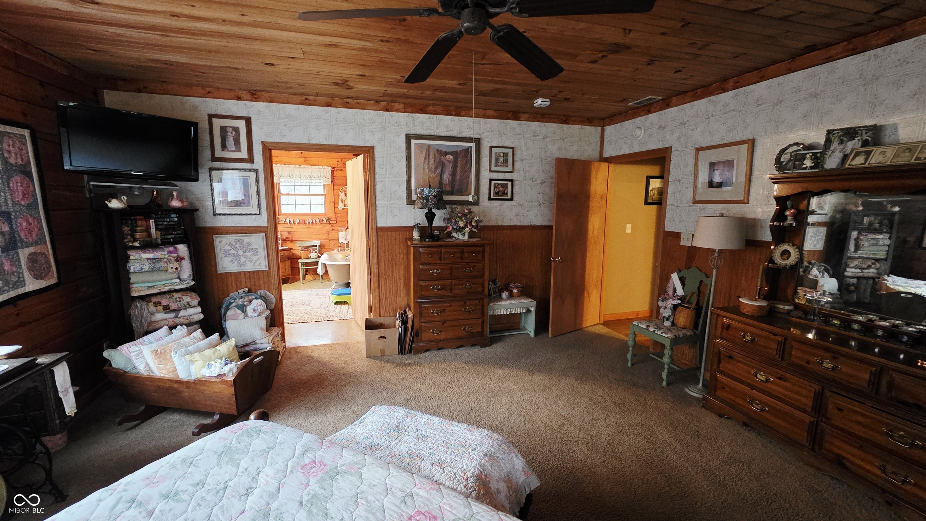 964 Rabbit Run Martinsville, IN 46151 - Photo 16 of 19
