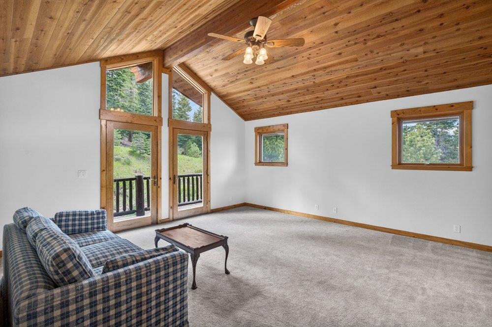 10971 Beacon Road Truckee, CA 96161 - Photo 12 of 28