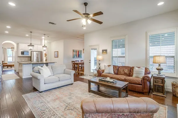 $549,900 | 412 Prairie Run, Aledo, TX 76008