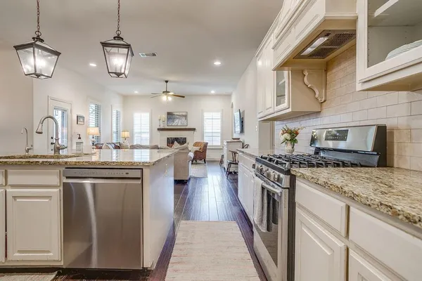 $549,900 | 412 Prairie Run, Aledo, TX 76008