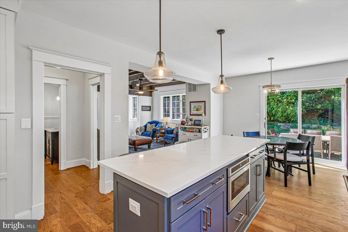 1909 Belfield Road Alexandria, VA 22307 - Photo 28 of 69 Modern kitchen with natural light.