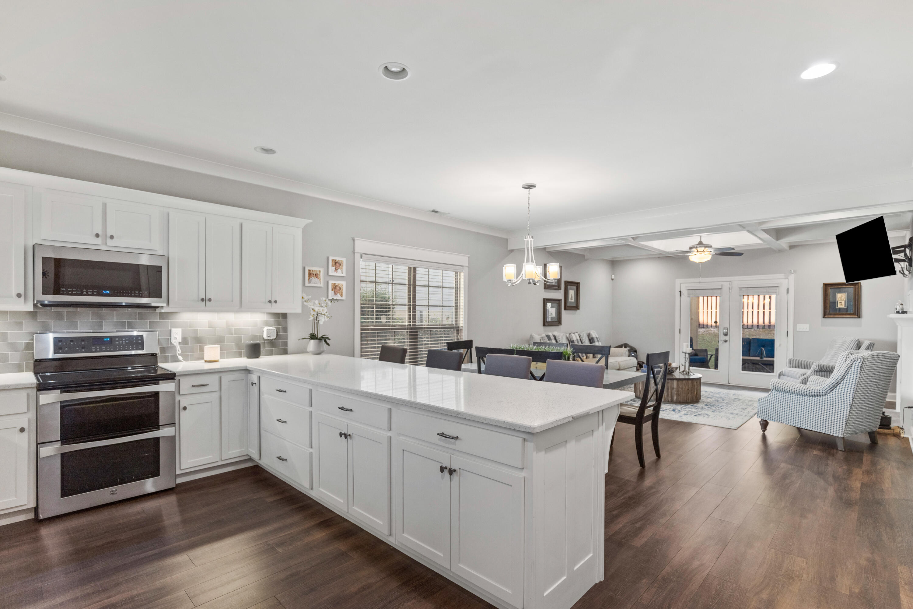 2352 Rivendell Lane Chattanooga, TN 37421 - Photo 12 of 49 Large kitchen