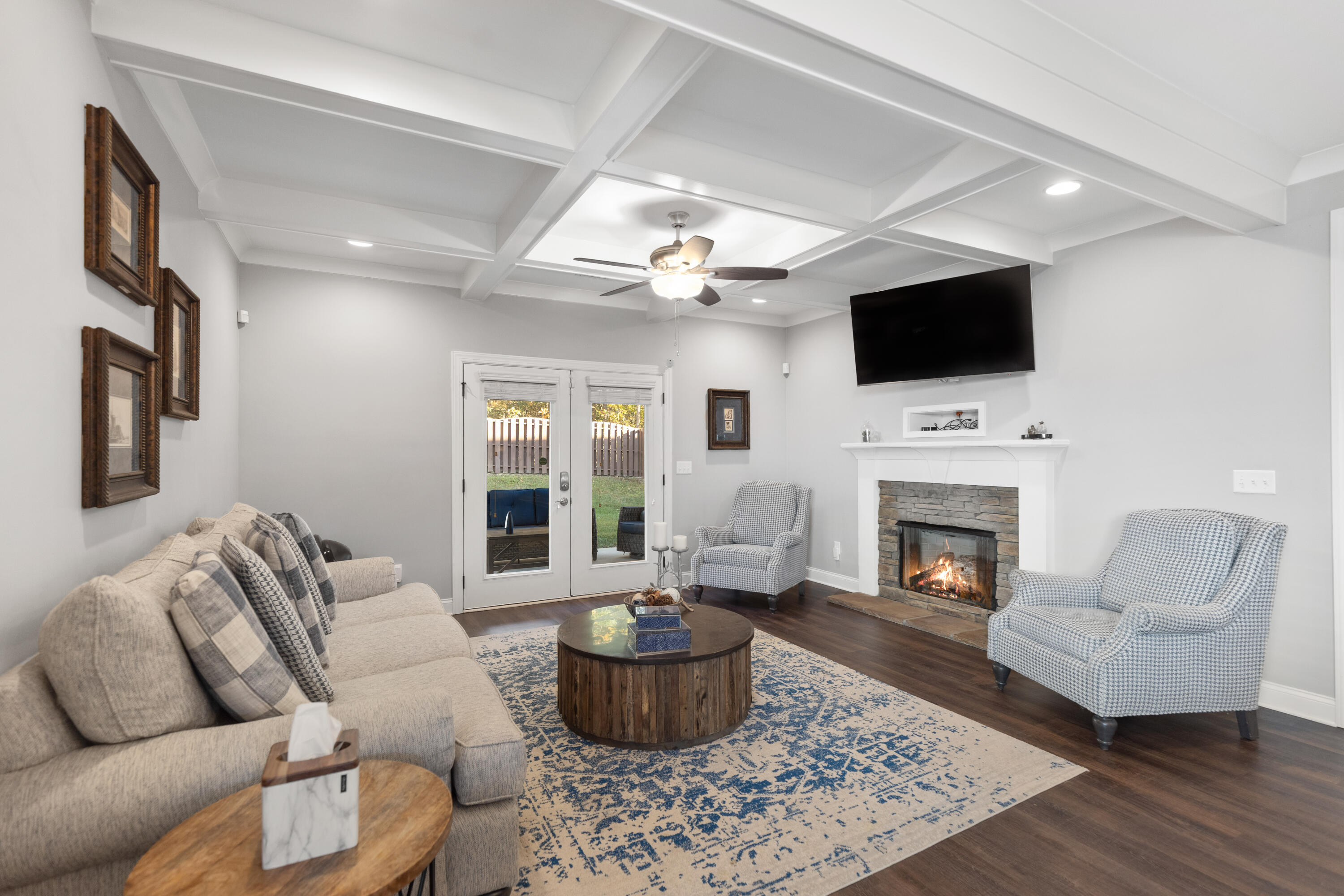 2352 Rivendell Lane Chattanooga, TN 37421 - Photo 20 of 49 Elegant Living Room