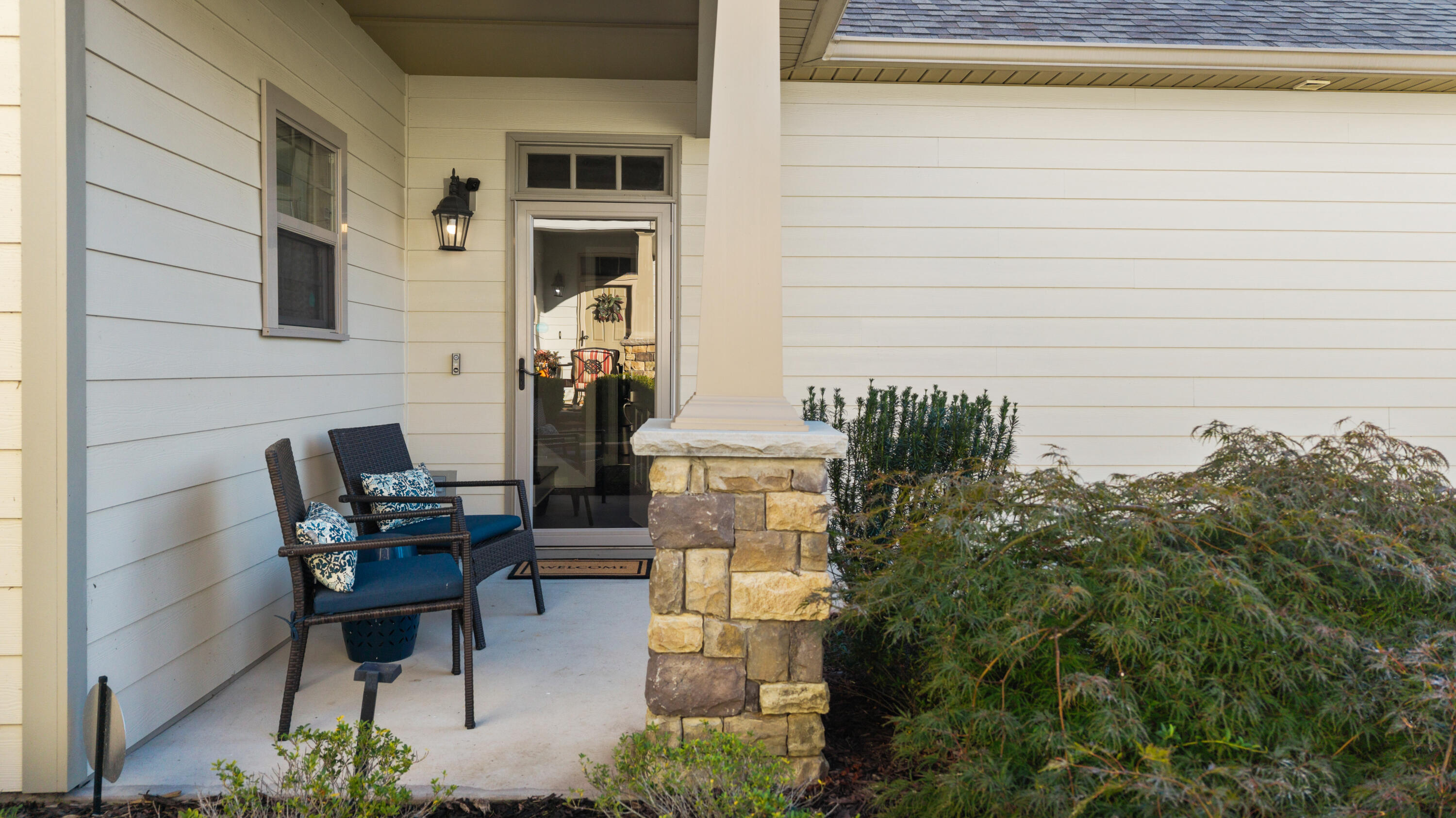 2352 Rivendell Lane Chattanooga, TN 37421 - Photo 49 of 49 Lovely sitting area