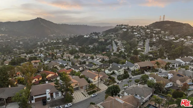 $3,190,000 | 2427 Flintridge Drive, Glendale, CA 91206