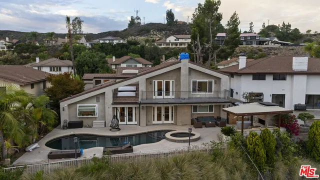 $3,190,000 | 2427 Flintridge Drive, Glendale, CA 91206