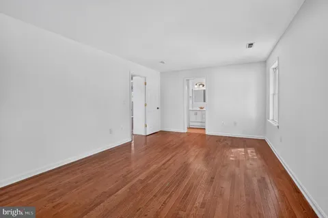 $1,267,000 | 750 North George Mason Drive, Arlington, VA 22203