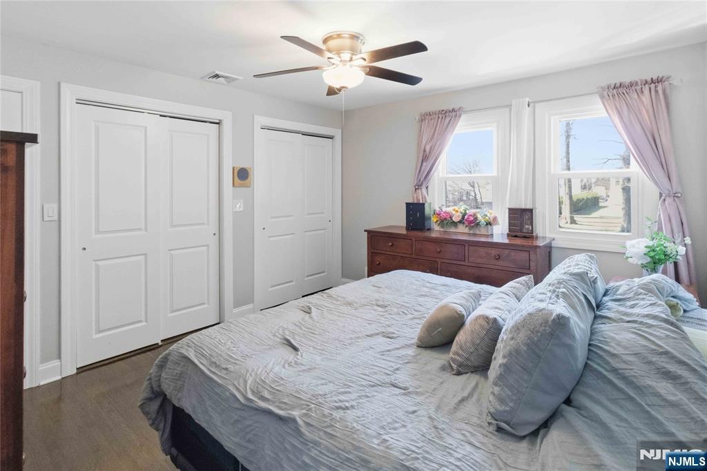 345 Saddle River Road Saddle Brook, NJ 07663 - Photo 13 of 36