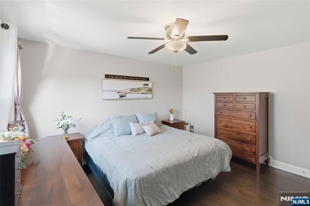 345 Saddle River Road Saddle Brook, NJ 07663 - Photo 14 of 36