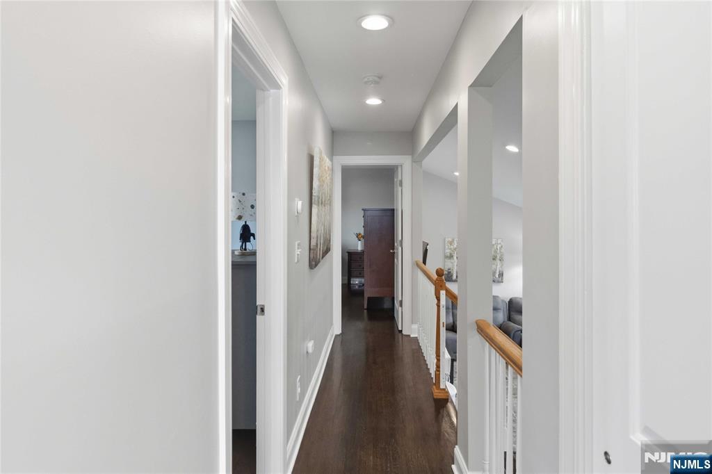 345 Saddle River Road Saddle Brook, NJ 07663 - Photo 16 of 36