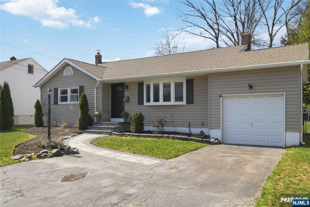 345 Saddle River Road Saddle Brook, NJ 07663 - Photo 2 of 36