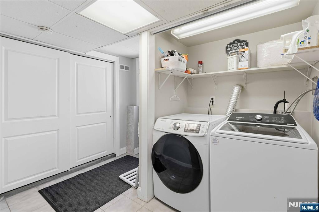 345 Saddle River Road Saddle Brook, NJ 07663 - Photo 26 of 36