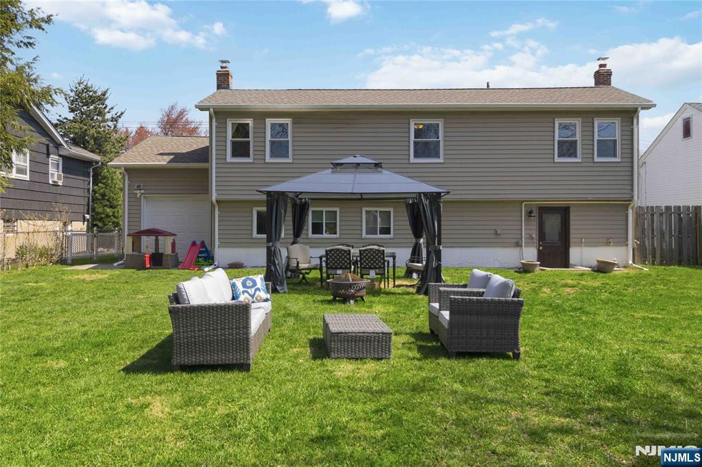 345 Saddle River Road Saddle Brook, NJ 07663 - Photo 29 of 36