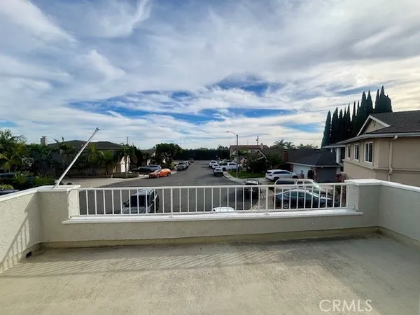 $6,800 | 3571 Carnation Circle, Seal Beach, CA 90740