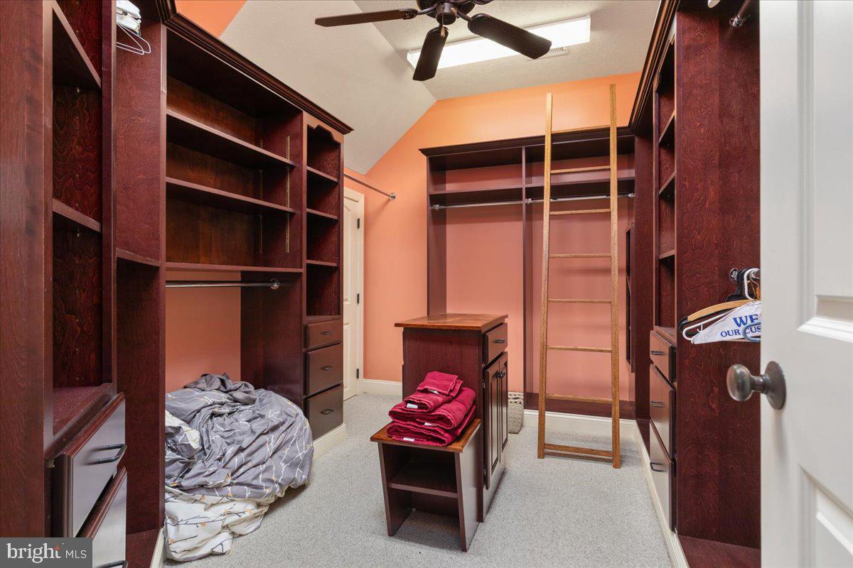 1406 Panhandle Road Bentonville, VA 22610 - Photo 38 of 118 Closet