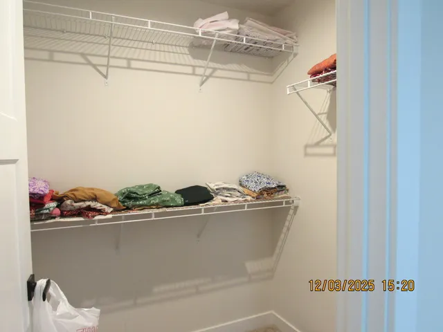 $449,900 | 155 Canterbury Way, Lake Zurich, IL 60047