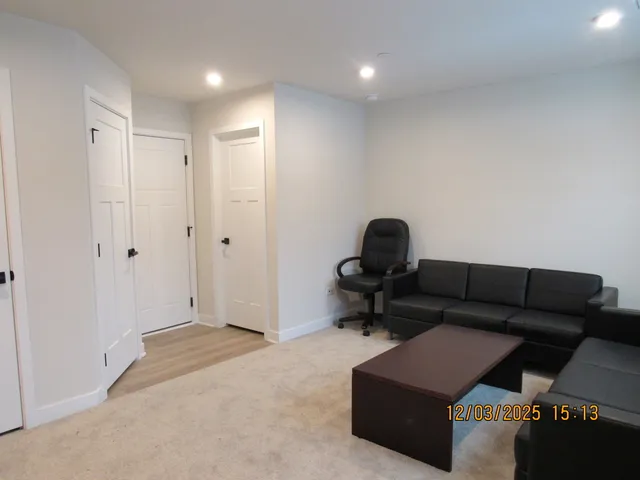 $449,900 | 155 Canterbury Way, Lake Zurich, IL 60047