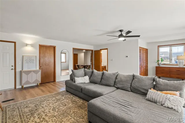 $225,000 | 38 Del Rio Avenue, Granite City, IL 62040