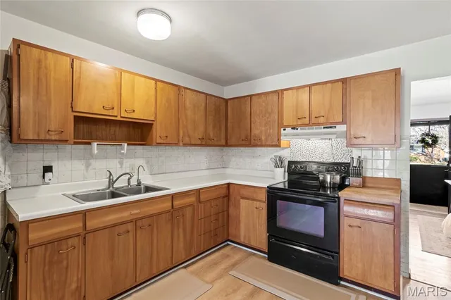 $225,000 | 38 Del Rio Avenue, Granite City, IL 62040