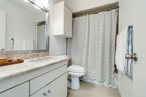 $340,000 | 6020 Birchbrook Drive, Unit 210, Dallas, TX 75206