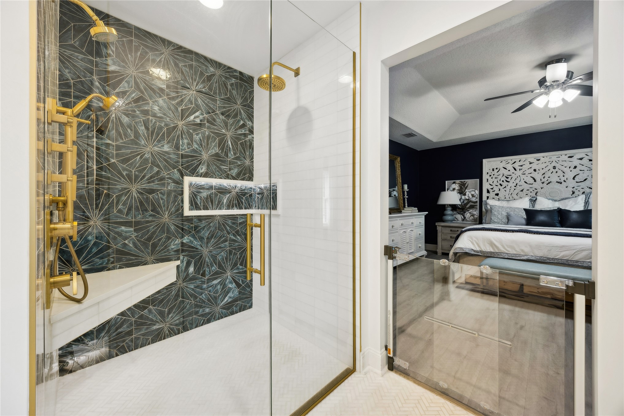 95103 Greenberry Road Fernandina Beach, FL 32034 - Photo 20 of 69 a bathroom with a shower