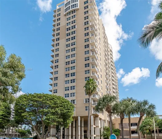 $365,000 | 770 Claughton Island Drive, Unit 1905, Miami, FL 33131