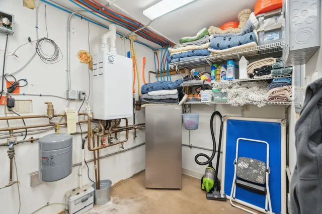 $1,250,000 | 153 May Street, Canaan, NH 03741