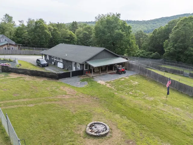 $1,250,000 | 153 May Street, Canaan, NH 03741