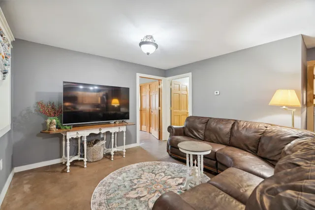 $1,250,000 | 153 May Street, Canaan, NH 03741