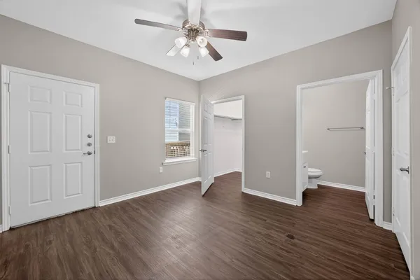 $2,000 | 4507 P, Galveston, TX 77551